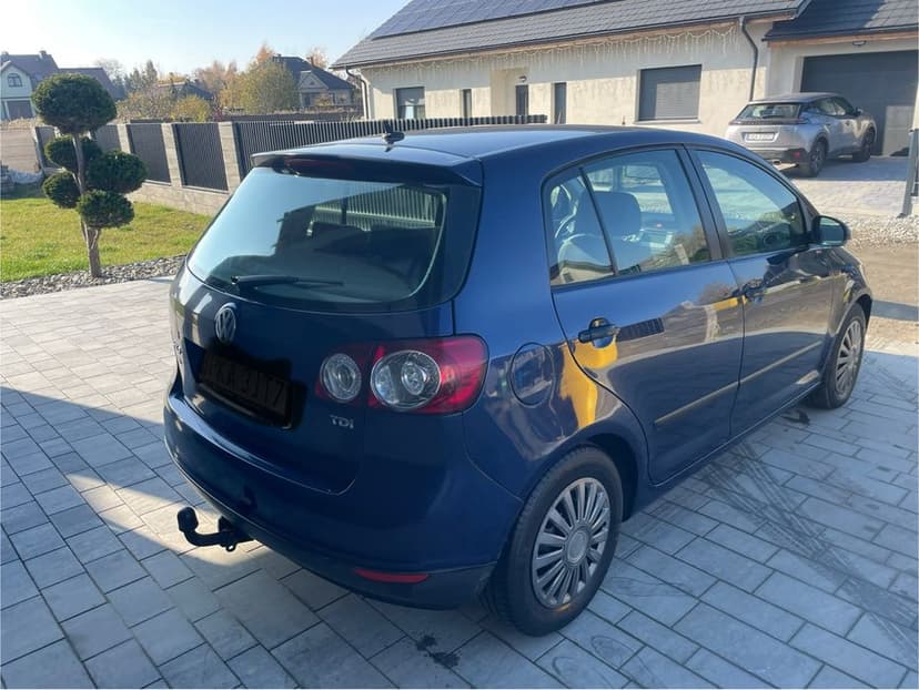 Golf 5 plus  2006 rok  1.9tdi 105km