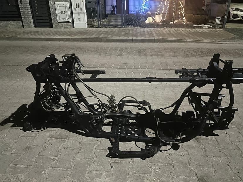 Polaris Scrambler Sportsman 1000s  części  wszystkie