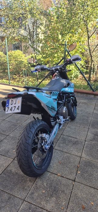 Husqvarna 701 supermoto