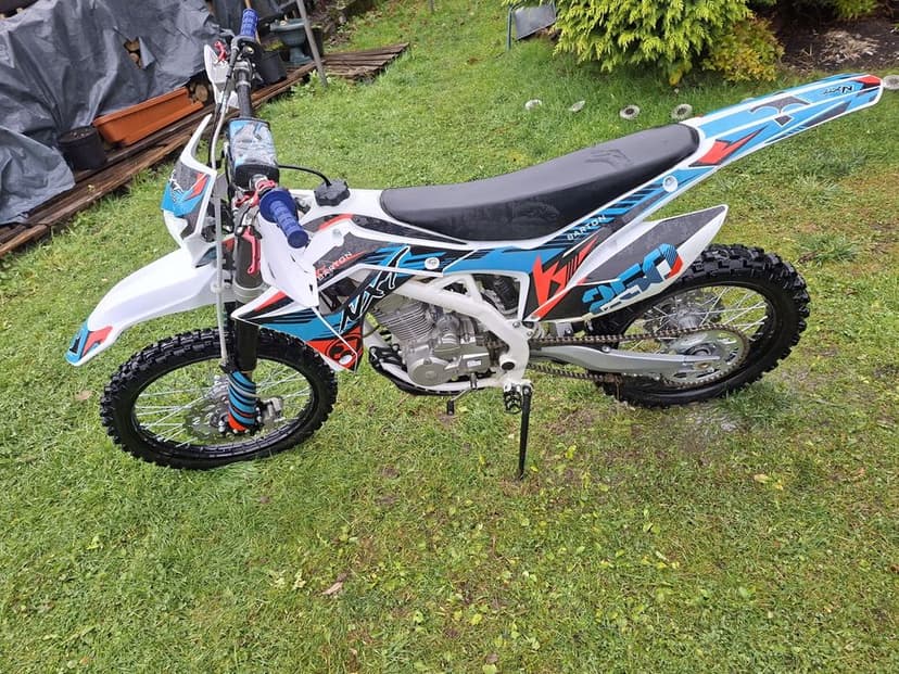 Cross Burton NXT 250