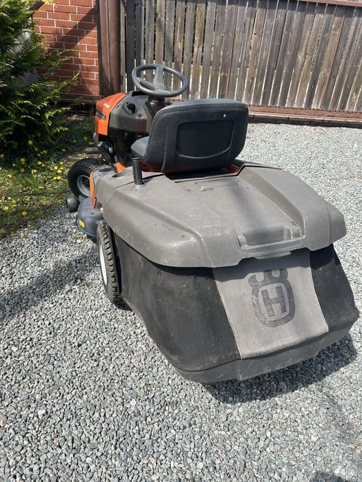 Kosiarka traktorek husqvarna tc138