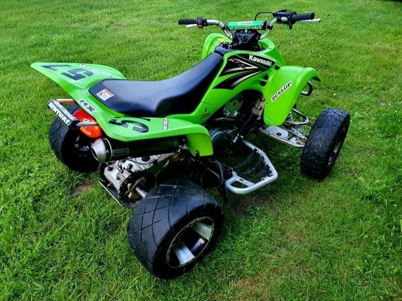 Quad KAWASAKI kfx 400CC mały ale wariat :) szeroka ośka