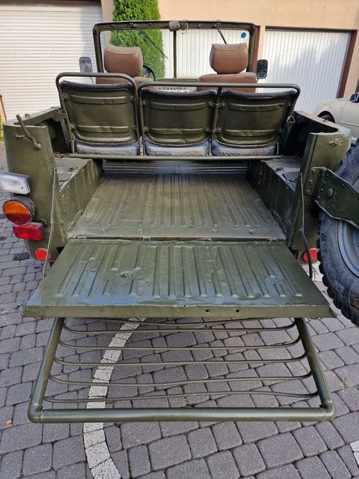 Na sprzedaż - UAZ 469B z silnikiem 2.4 diesel (1975)