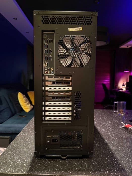 Komputer PC / i9 / 64GB / 2x RTX 2070 Super / Dla grafika, inżyniera