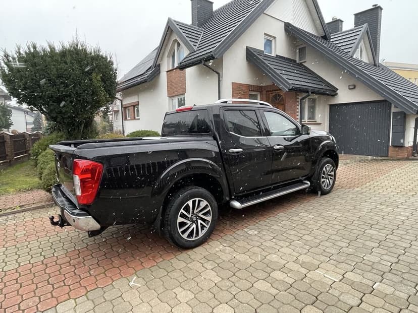 Nissan Navara 2.3 190 km