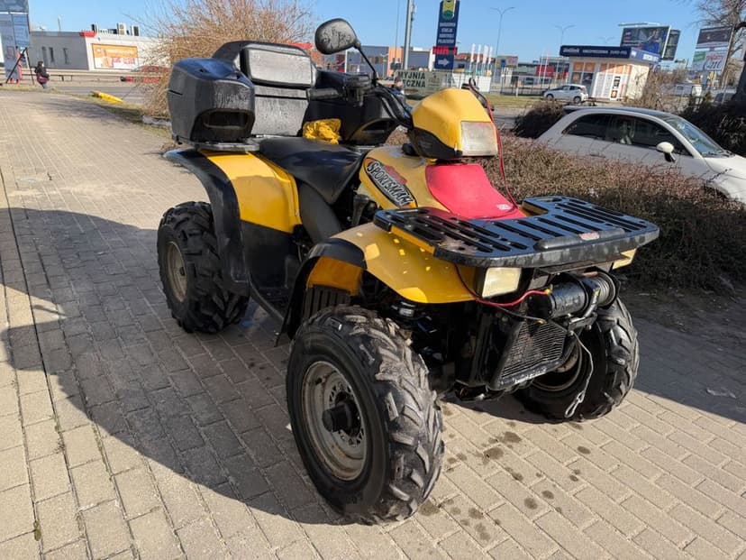 Quad 4x4 Polaris Sportsman 400 z pługiem
