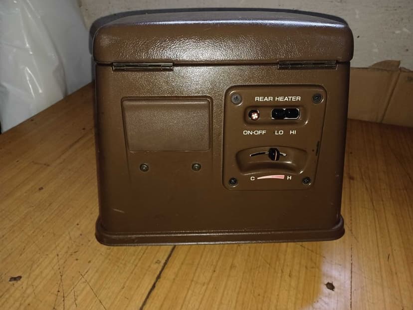 Nissan Patrol Y60 podłokietnik  brązowy