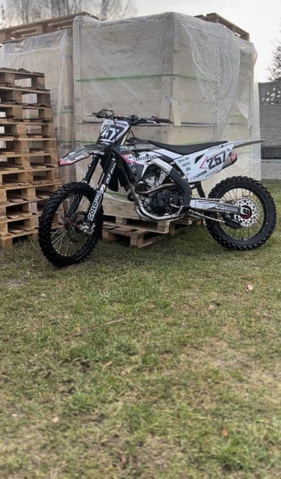Honda CRF250R18r-127mth od nowości-yoshimura rs9t-3 mapy-doinwestowana