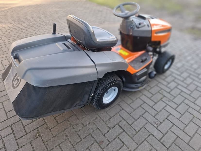 Traktorek kosiarka Husqvarna TC138 Briggs&Stratton/ pompa oleju