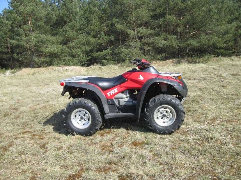 kosiarka spalinowa honda 680 4x4 trx