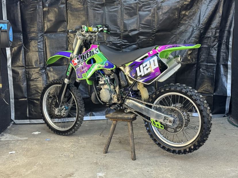 Cross Kawasaki kx 125 po remoncie