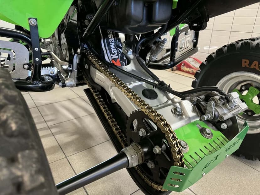 Kawasaki kfx 400 + pług