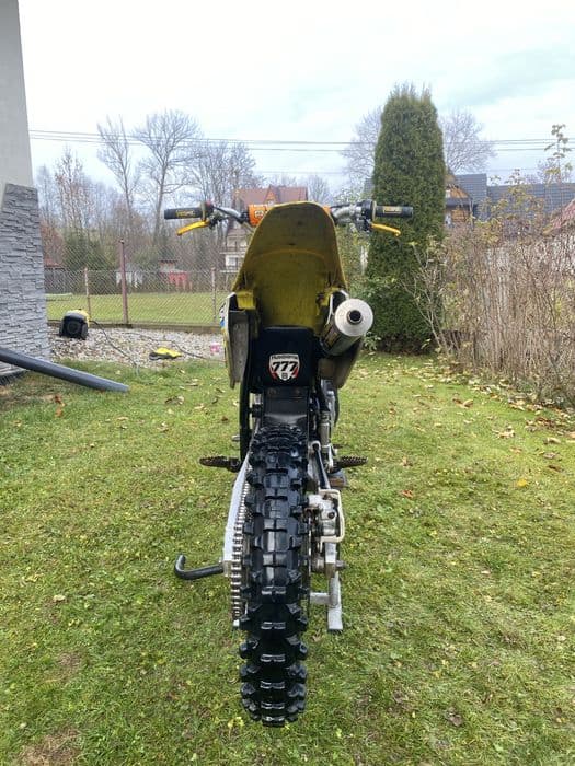 Suzuki rm 85 (sx,kx,yz,cr)