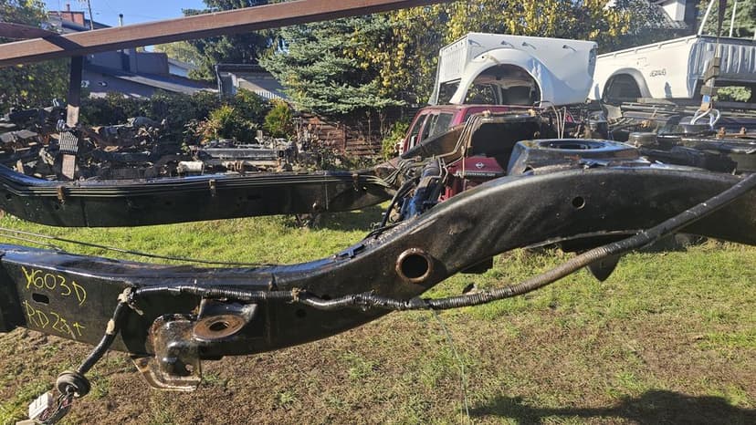 Nissan Patrol y60 3d rama