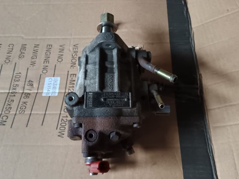 Pompa paliwa wtryskowa Toyota Land Cruiser 120 3.0D4D 1KD