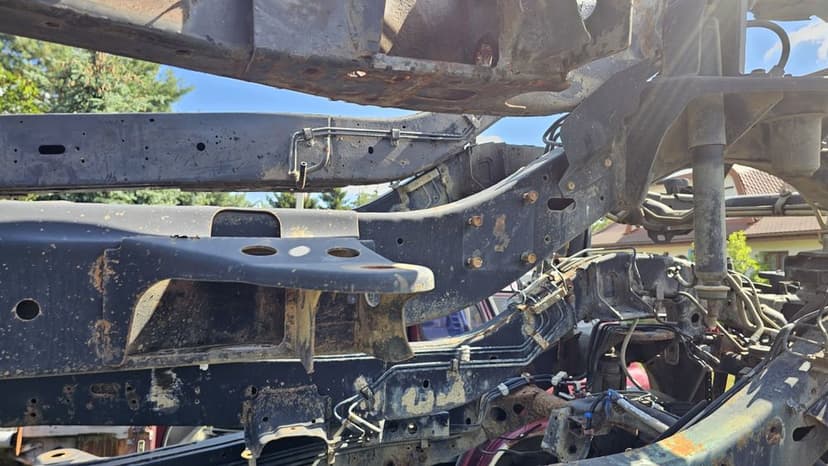 Nissan Patrol y61 3d zd30 Rama