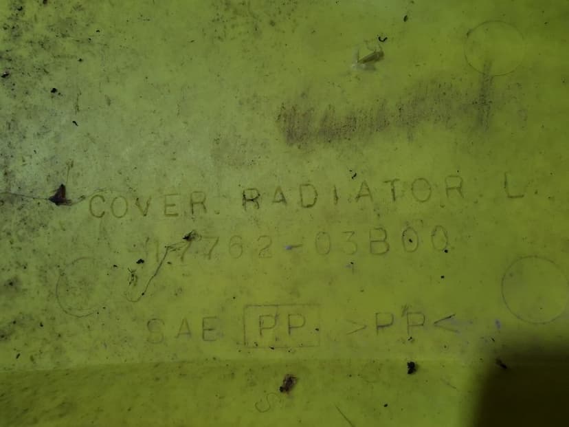 Suzuki rm 85 obudowa owiewka oslona boczna przod lewa chlodnicy