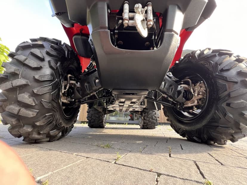 Suzuki Kingquad 2018