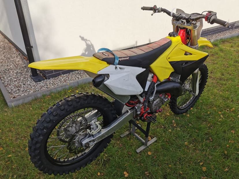 Suzuki RM 125 06rok (yz kx cr) SUPER stan. Polecam