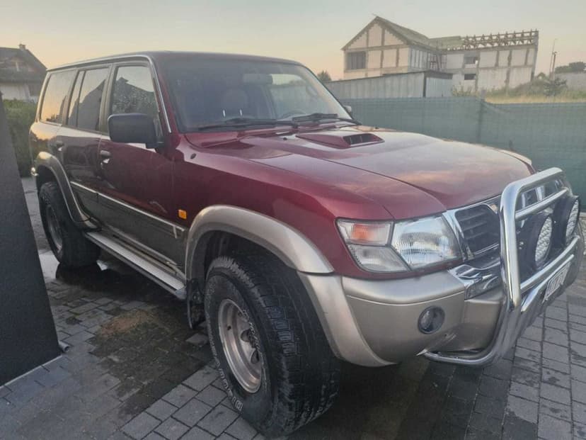 Nissan Patrol 3.0 D automat 4x4