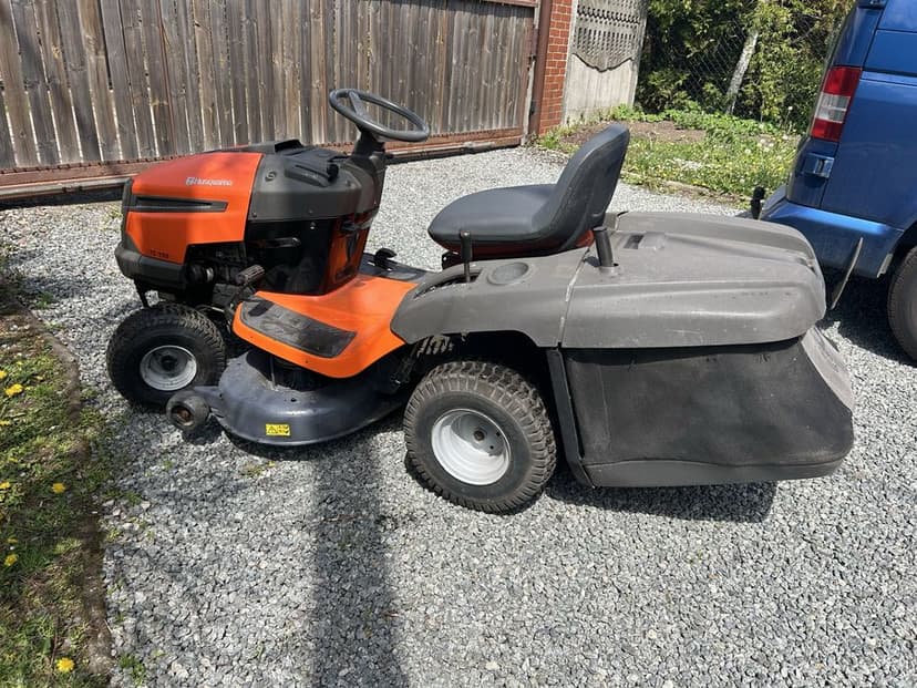 Kosiarka traktorek husqvarna tc138
