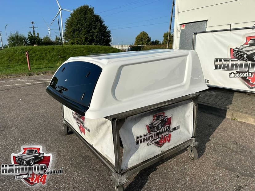 Zabudowa Paki PREMIUM HARDTOP boki pełne TOYOTA HILUX 2016+ Bez szyb