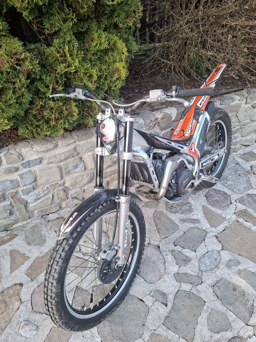 Beta Evo Factory 290 2t  wersja limitowana  stan bardzo dobry