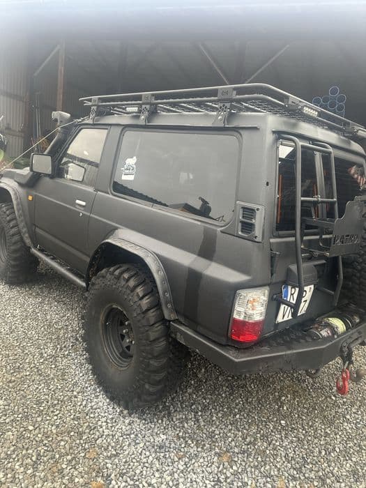 Nissan Patrol y60