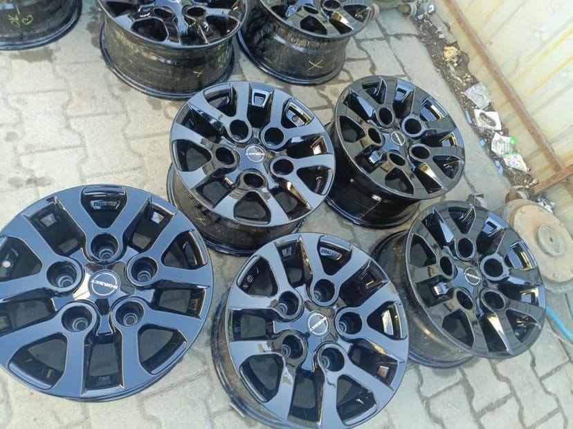 Firma aluminiowe land Rover Defender 5x165,1 et5 8jx16