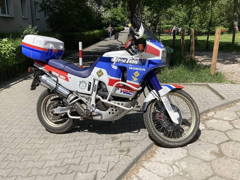 Honda XRV 650 Africa Twin RD03 1989, Tenere 700 World Raid 2024 Kraków