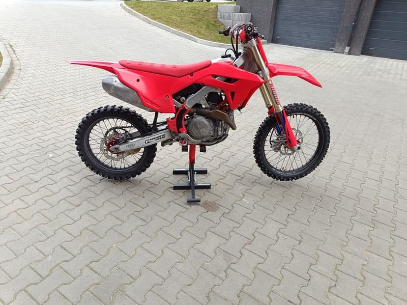Honda crf 450 rok 2021