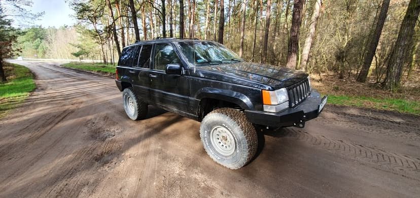 Zderzak Jeep grand Cherokee zj xj i inne stalowy pod wyciągarkę