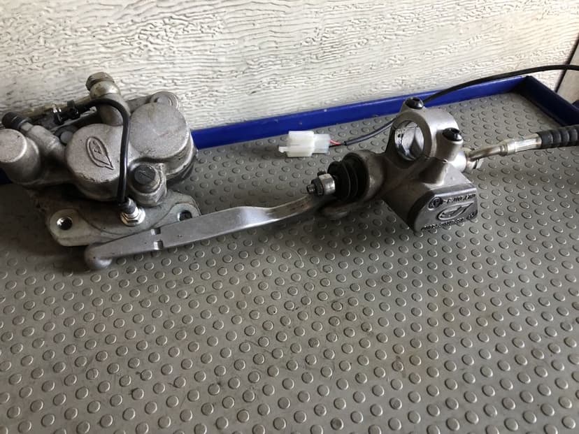 Układ hamulcowy beta rr track factory 50 125