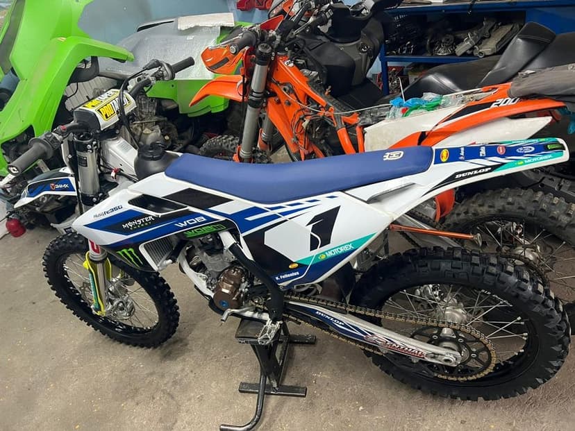 Husqvarna FC 350 KTM SXF exc honda crf Suzuki rmz Yamaha yzf kawasaki