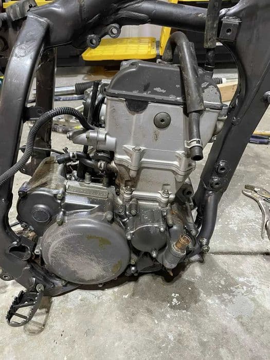 suzuki drz 400 kartery glowica walki stator magneto skrzynia wal kosz