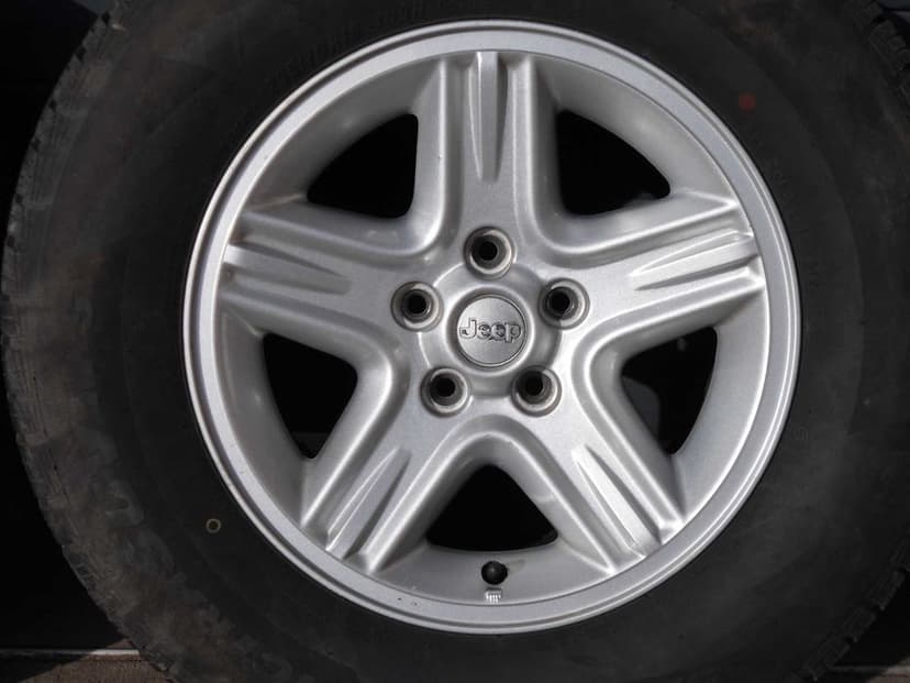 Koła 16 5x114,3 Oryg Jeep Liberty Cherokee KJ aluminiowe wielosezonowe