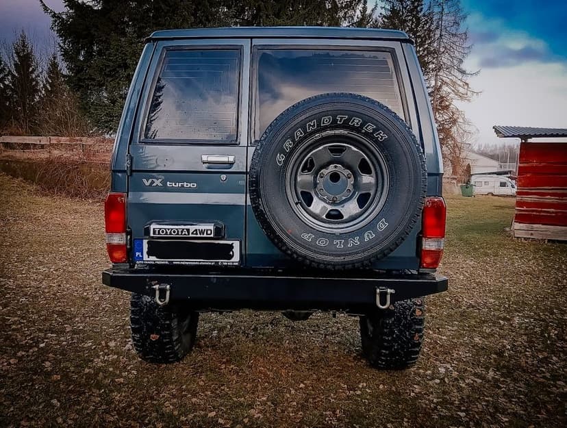 Toyota Land Cruiser lj70