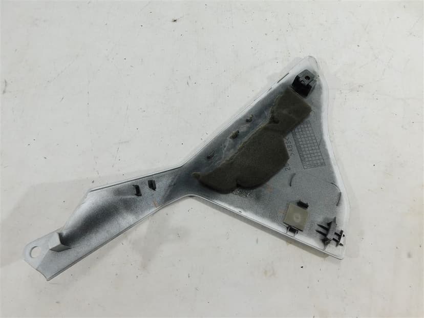 OWIEWKA BOK BOCZNA PRAWA YAMAHA YZF-R1M RN32 15-20 U-11 2CR-2842N-00