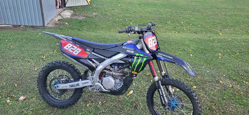 Sprzedam Yamaha yzf250