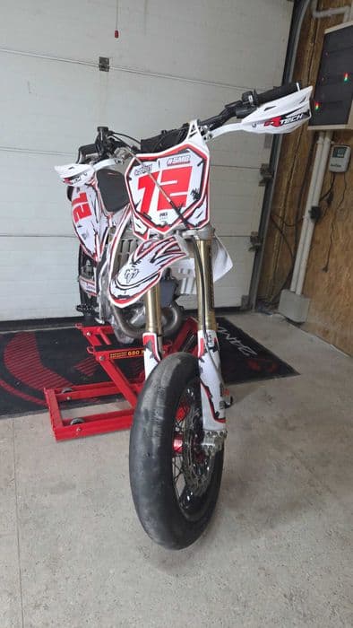 Honda CRF 450 Supermoto