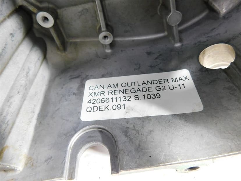 DEKIEL POKRYWA CAN-AM OUTLANDER MAX XMR RENEGADE G2 U-11 4206611132