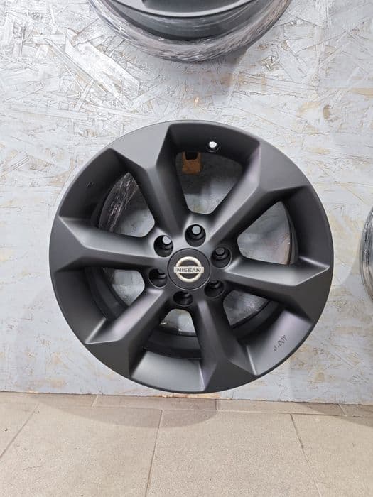 Felgi alu 6x114,3 17" Nissan Navara 7J ET30