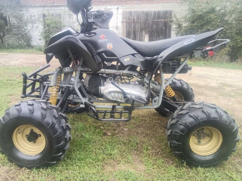 quad 200 automat ,transport gratis