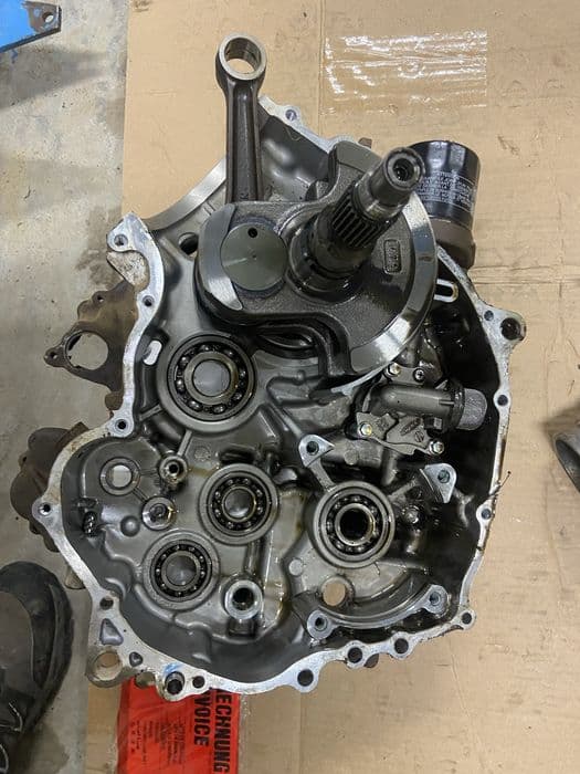 Kartery blok silnika wał korbowy korba Yamaha grizzly 700