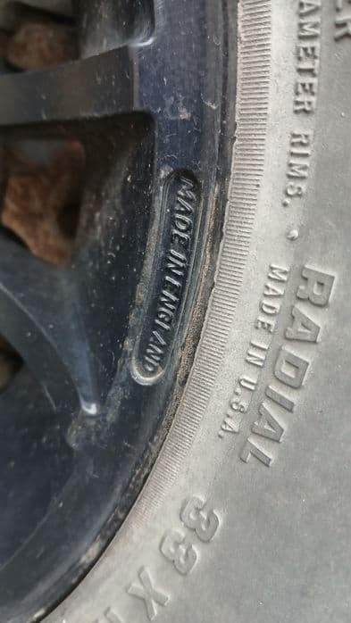 Nissan Patrol Terrano koła felgi 7x15 ET0 33x12,5x15  odnowione