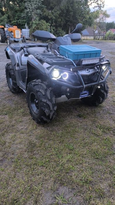 Can AM Outlander 1000 quad zarejestrowany