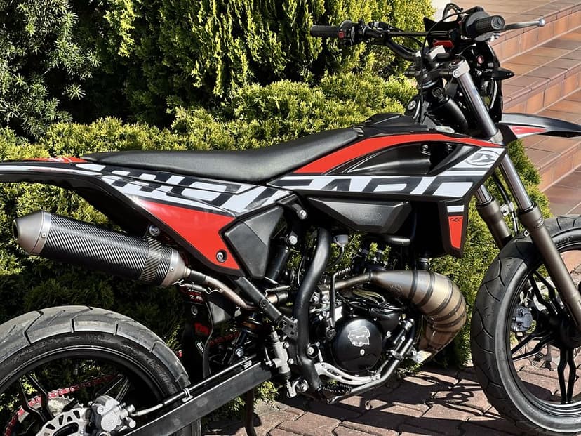Beta RR 50cc 2022r nowy model DOINWESTOWANA LeoVince Top
