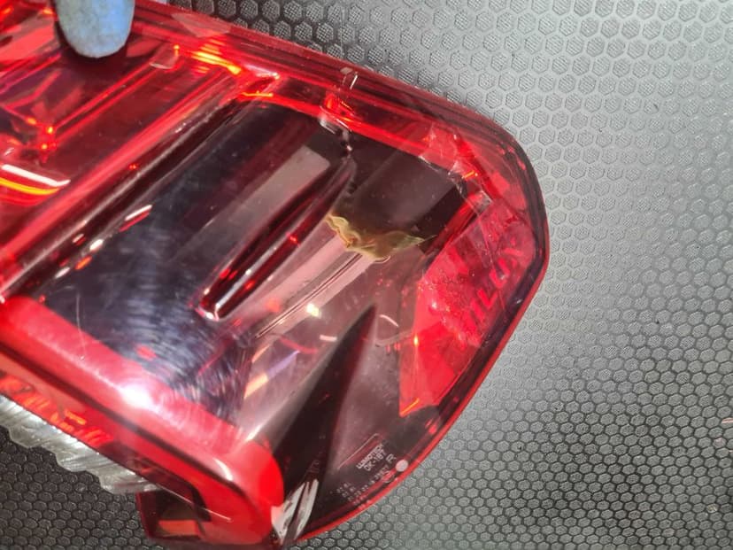 Toyota Hilux VIII 2.4d 20r lampa tył prawa oryginał Hilux