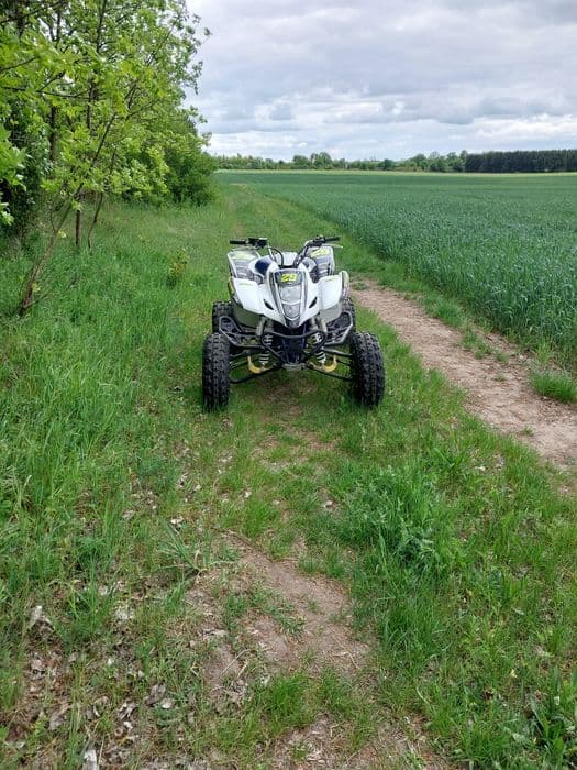Suzuki ltz 400 quad raptor