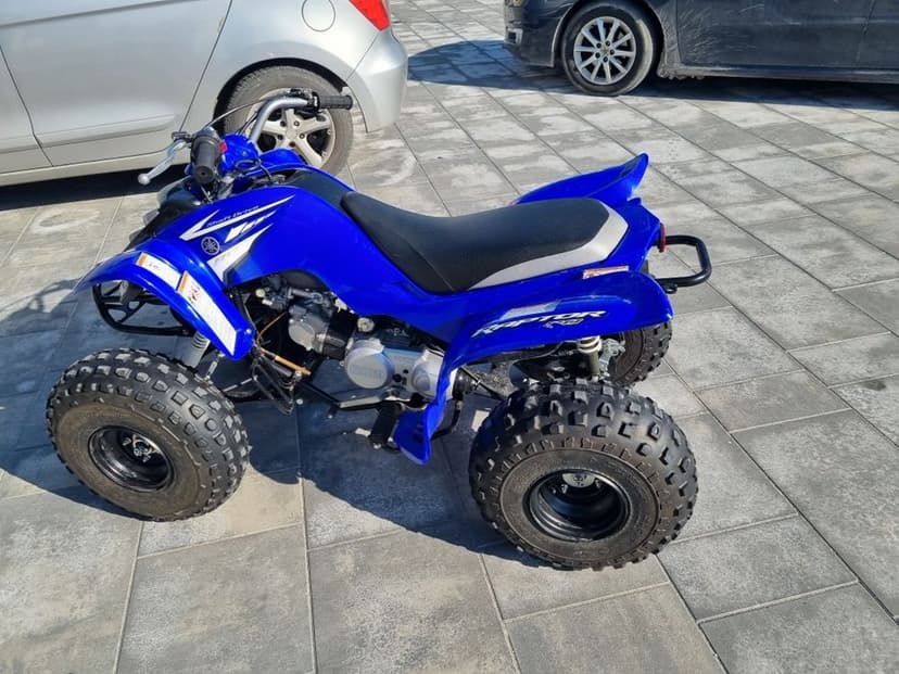 Yamaha Raptor 80 stan bdb . Wszystko  w oryginale